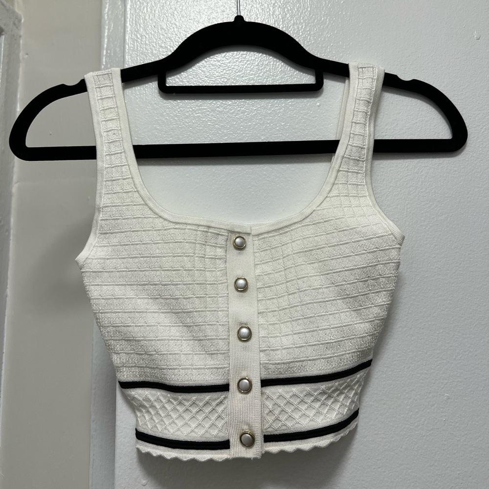 Aritzia Pearl Botton Crop Top